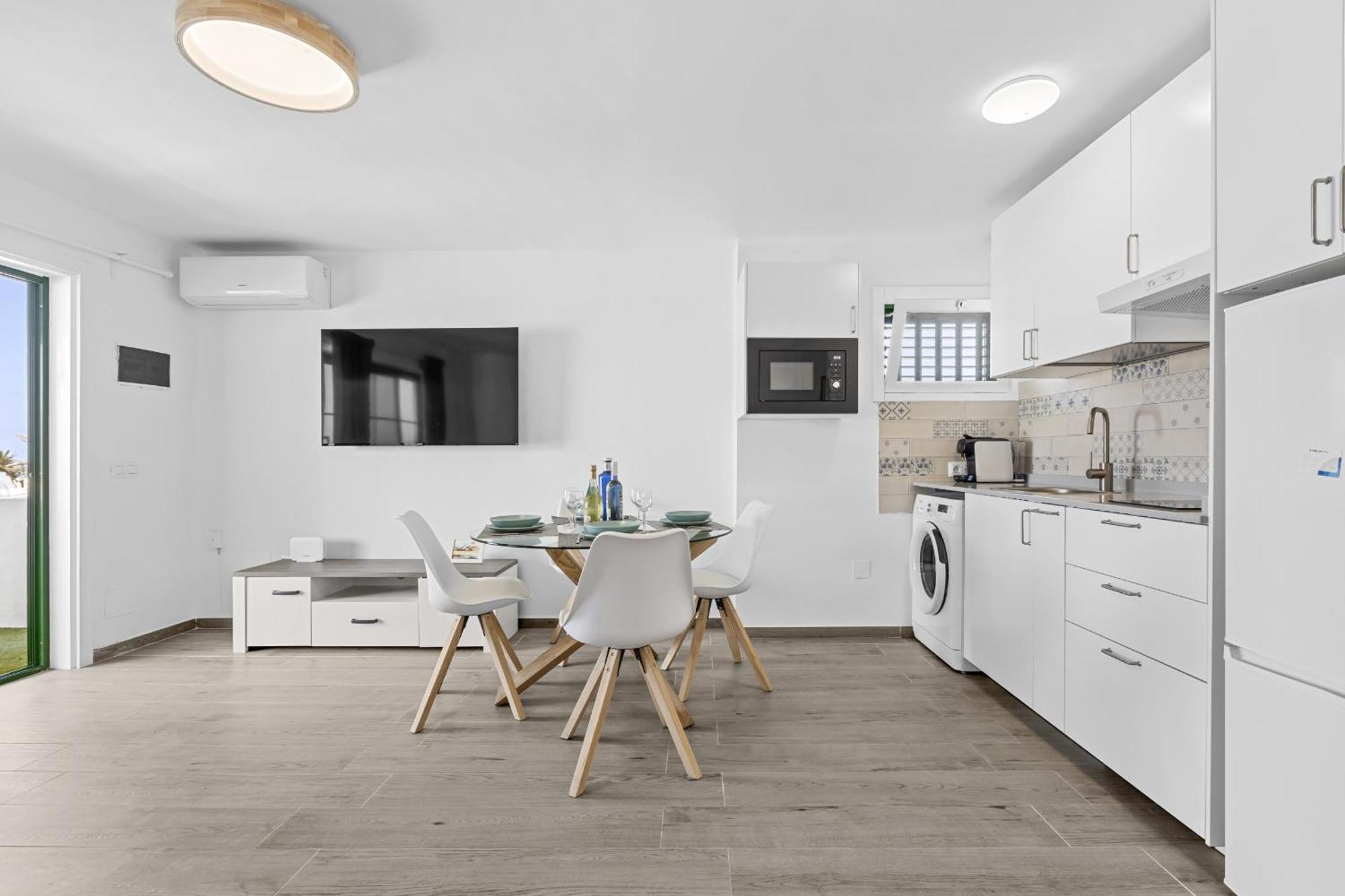 Apartamento Julia Puerto Del Carmen Puerto del Carmen  Bagian luar foto